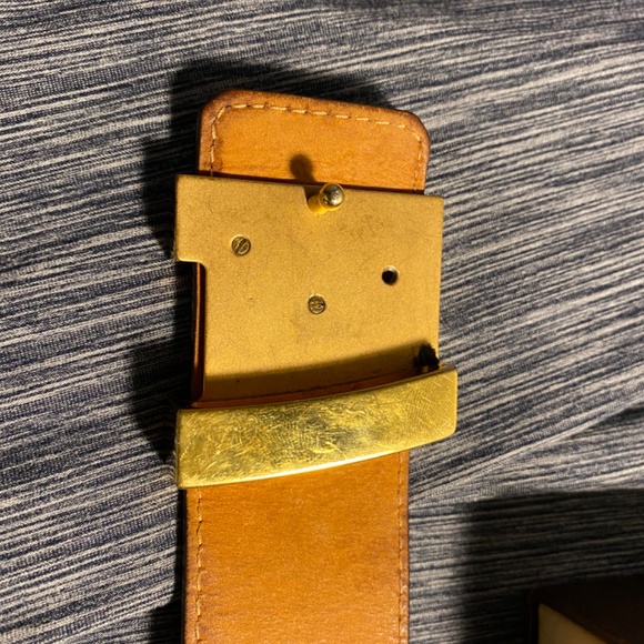 Louis Vuitton Initial Belt -Monogram - Picture 3 of 5